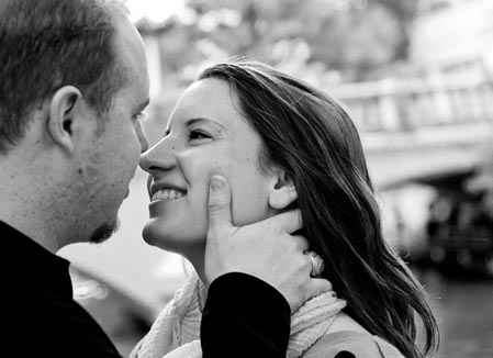 Engagement Photo on Riverwalk in San Antonio Texas